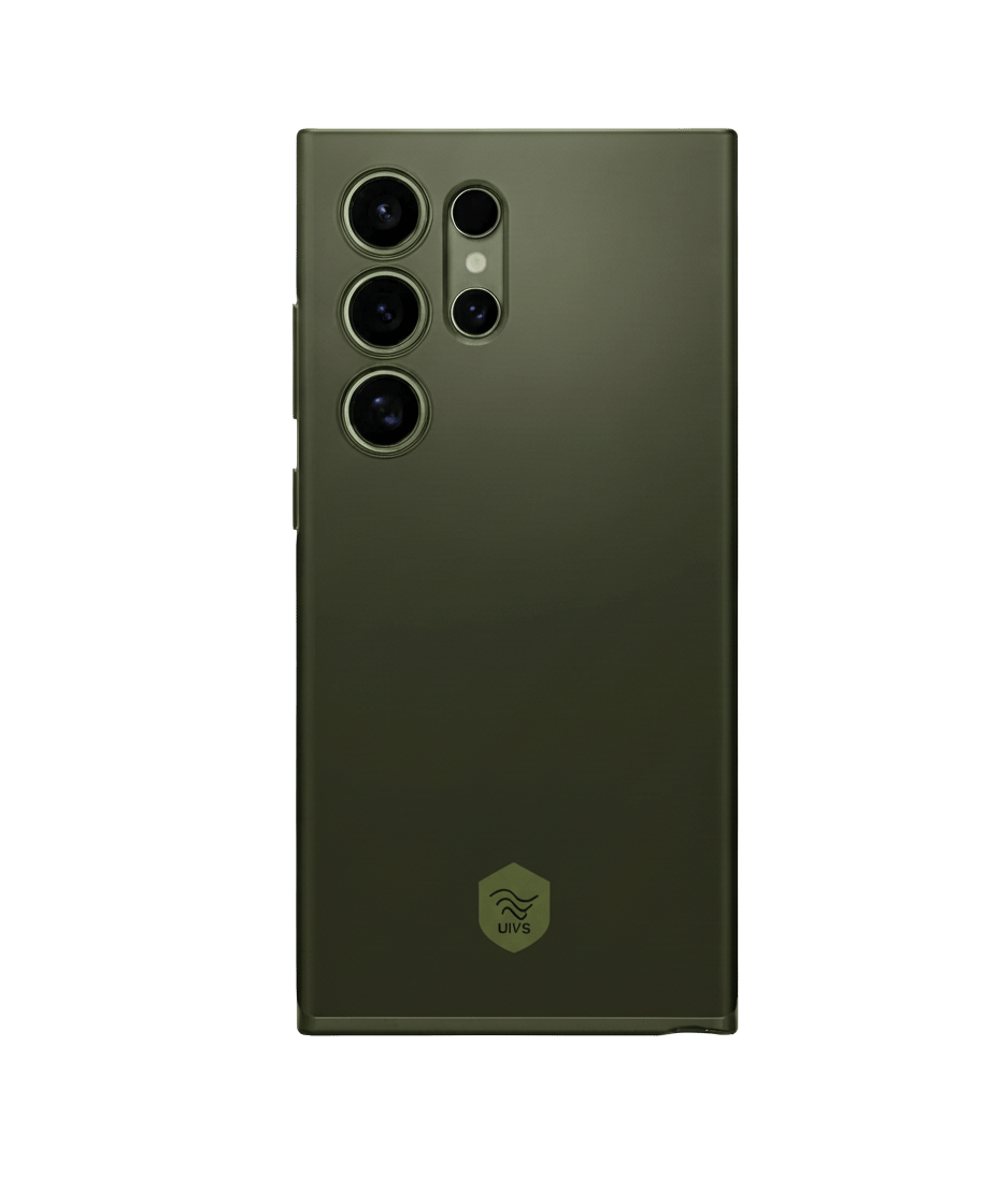 Samsung Galaxy S22 Ultra in Oil Green